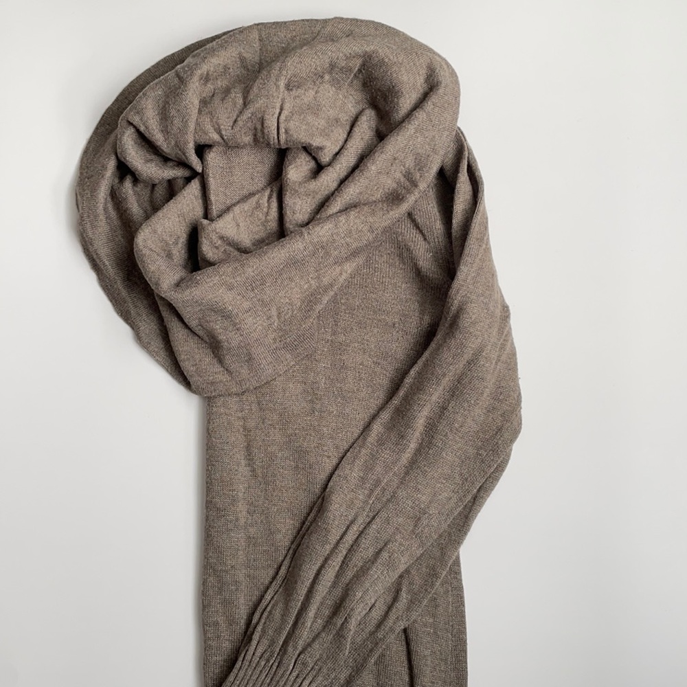 Banana Republic sweater